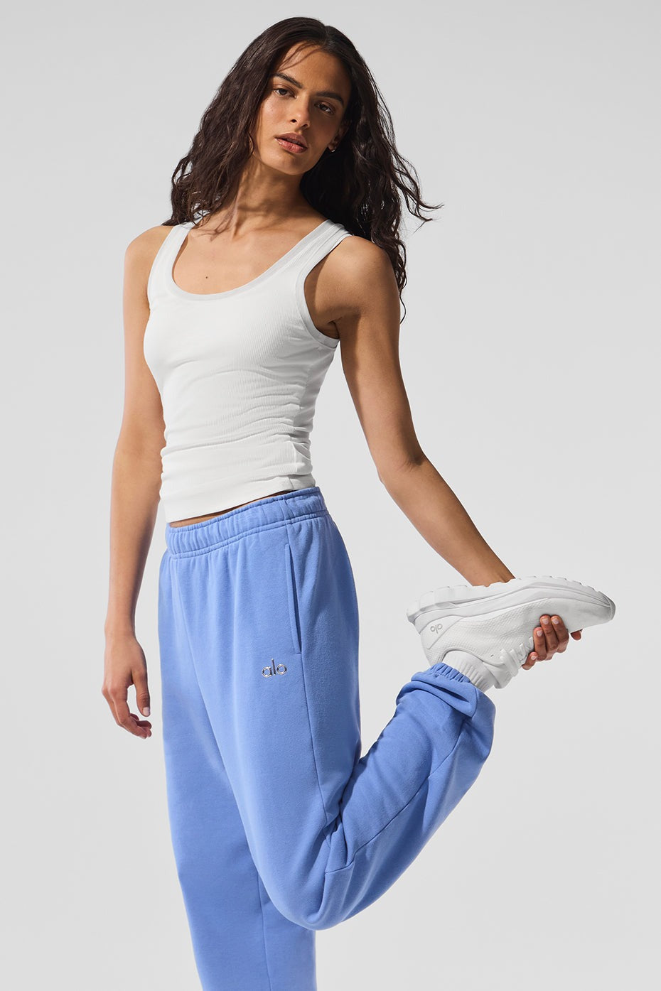 Accolade Sweatpant - Crystal Clear Blue